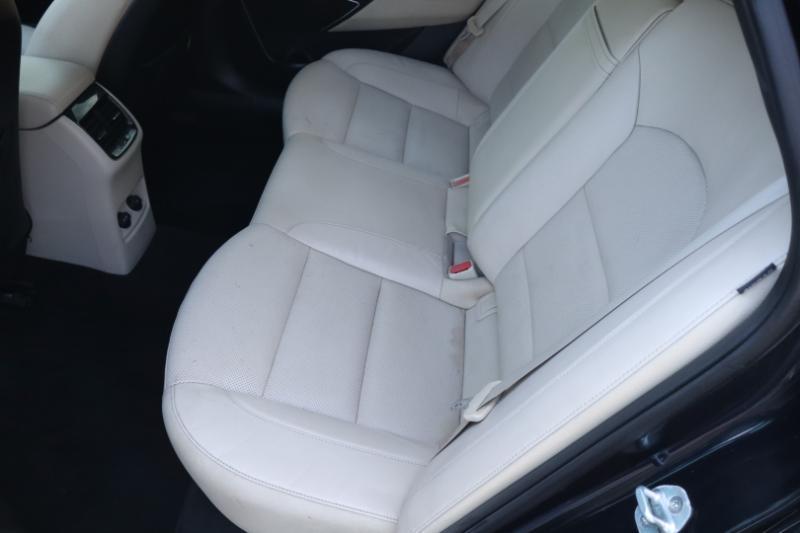 Kia Cadenza Premium 2017