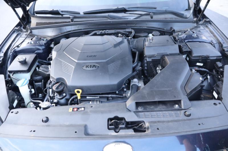 Kia Cadenza Premium 2017