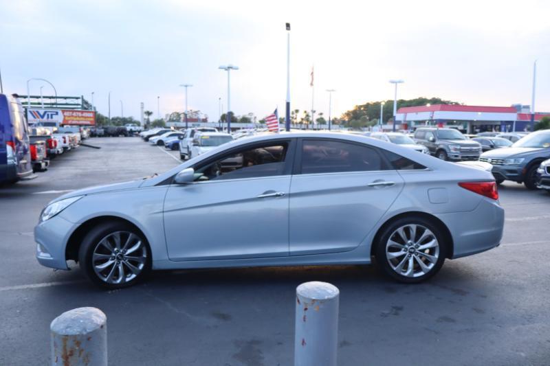 Hyundai Sonata Limited Auto 2012