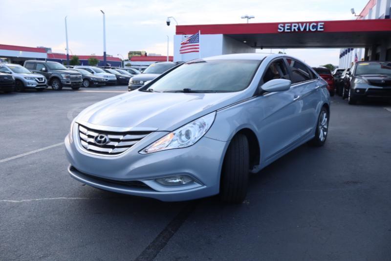 Hyundai Sonata Limited Auto 2012