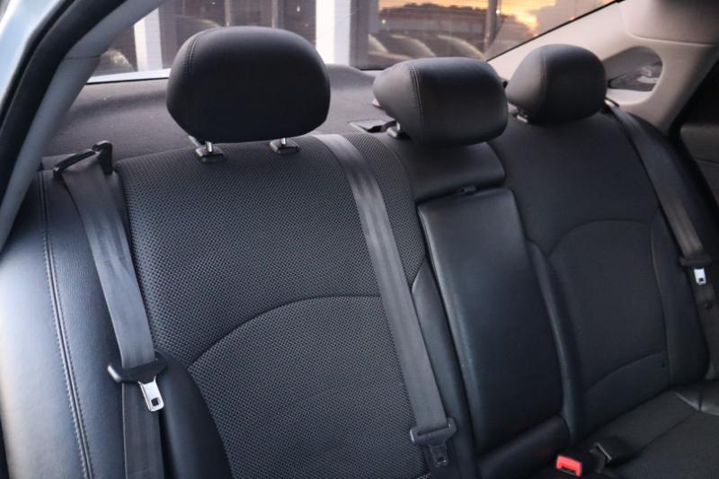 Hyundai Sonata Limited Auto 2012