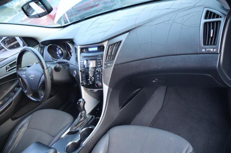 Hyundai Sonata Limited Auto 2012