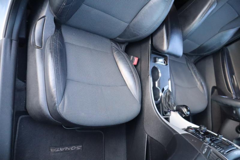 Hyundai Sonata Limited Auto 2012