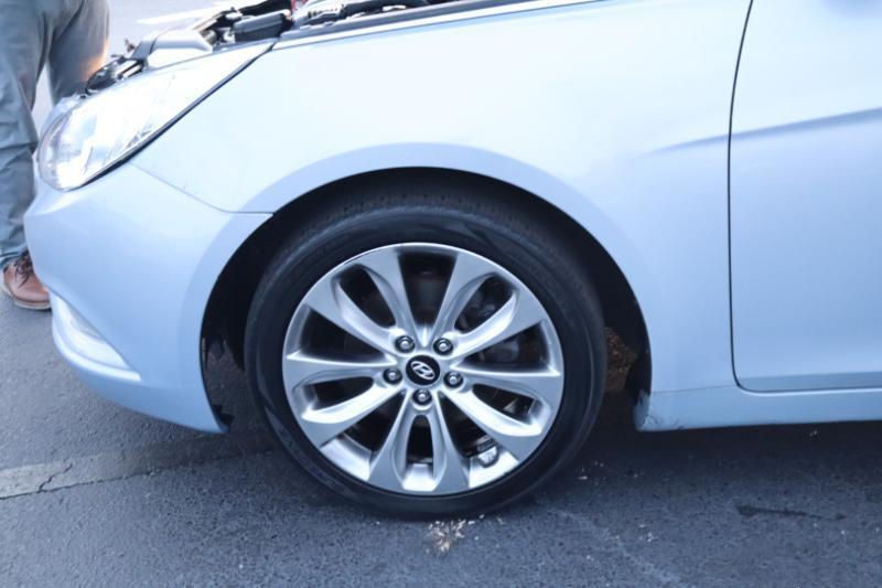 Hyundai Sonata Limited Auto 2012