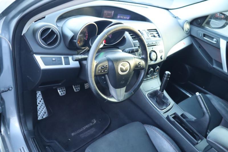 Mazda MAZDA3 s Touring 5-Door 2012