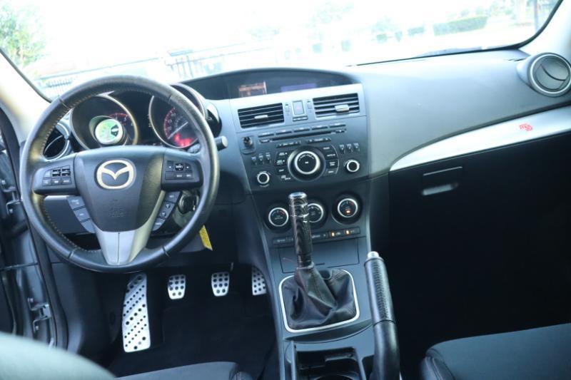Mazda MAZDA3 s Touring 5-Door 2012