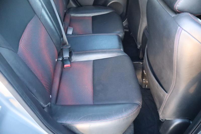 Mazda MAZDA3 s Touring 5-Door 2012