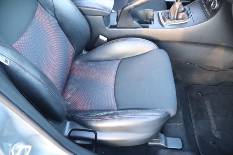 Mazda MAZDA3 s Touring 5-Door 2012