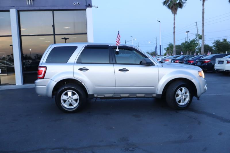 Ford Escape XLS 4WD AT 2010