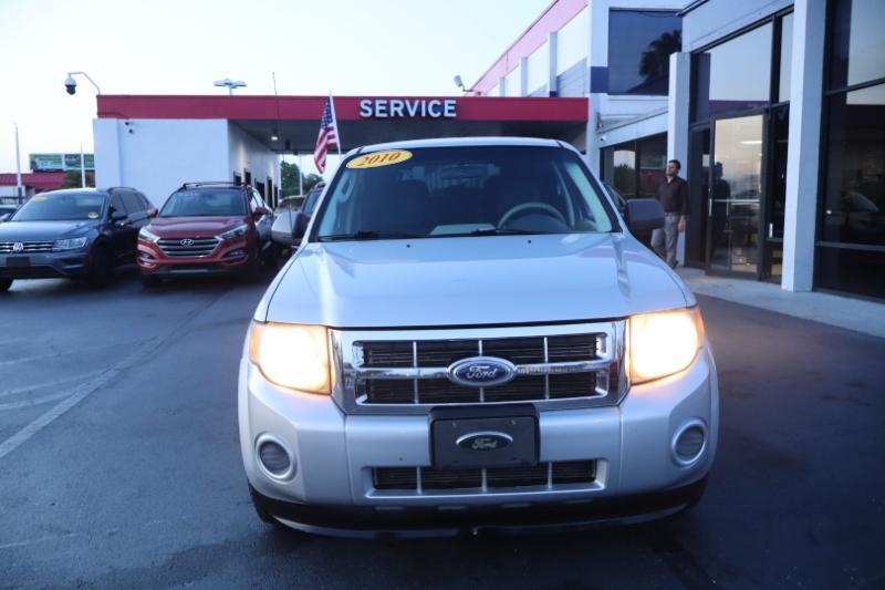 Ford Escape XLS 4WD AT 2010