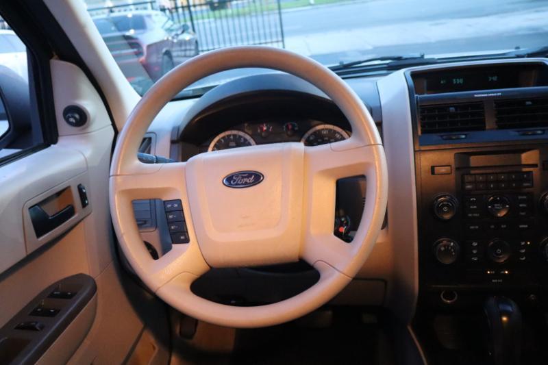 Ford Escape XLS 4WD AT 2010