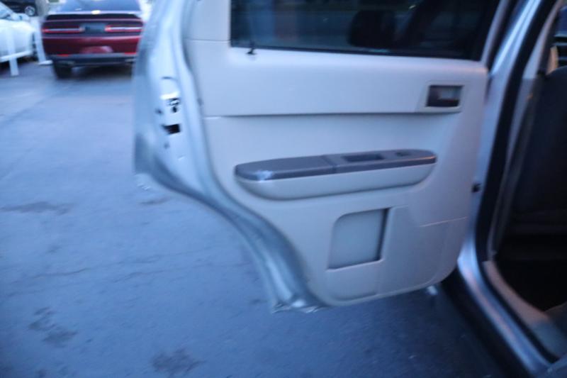 Ford Escape XLS 4WD AT 2010