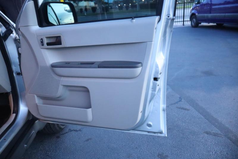 Ford Escape XLS 4WD AT 2010
