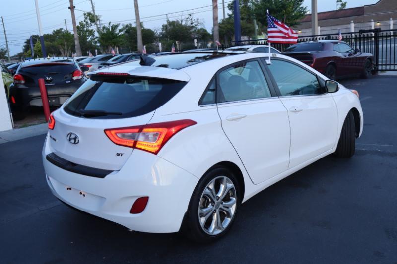 Hyundai Elantra GT A/T 2015