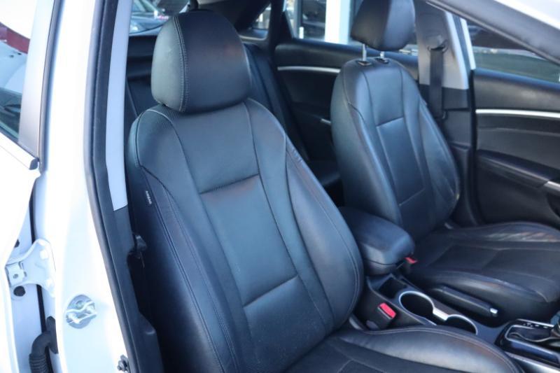 Hyundai Elantra GT A/T 2015