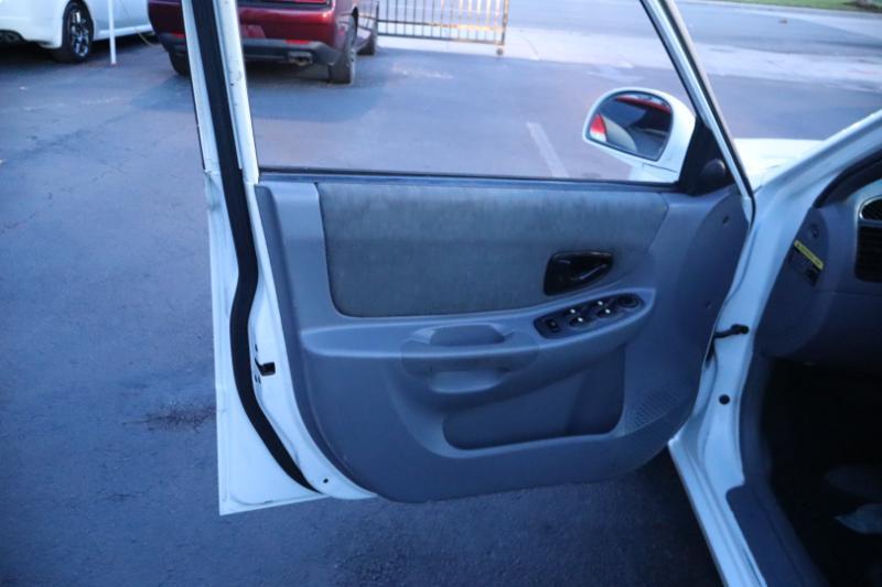 Hyundai Accent GLS 4-Door 2005