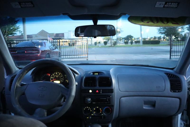 Hyundai Accent GLS 4-Door 2005