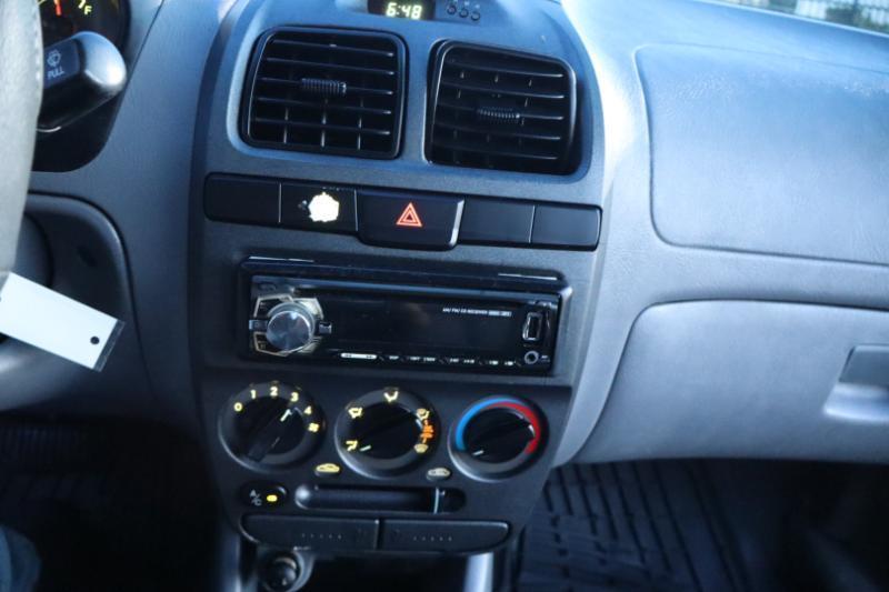Hyundai Accent GLS 4-Door 2005