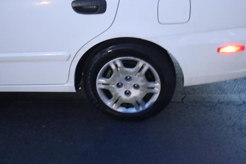 Hyundai Accent GLS 4-Door 2005