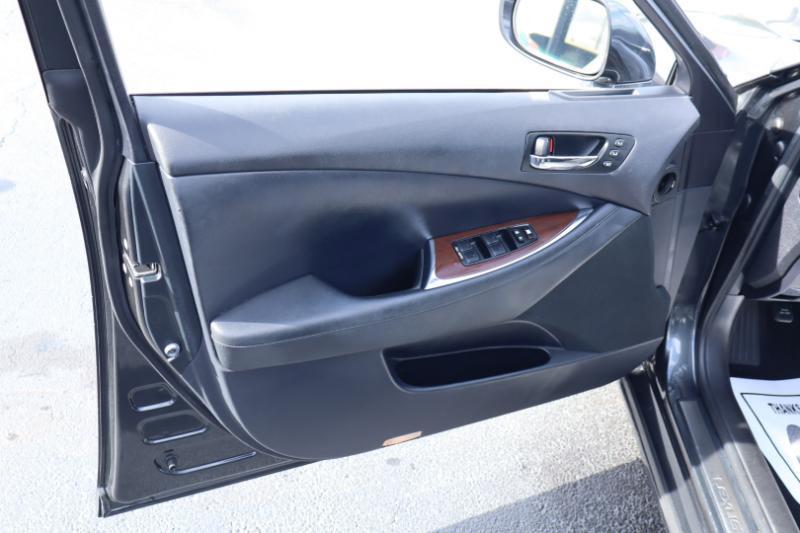 Lexus ES 350 Sedan 2011