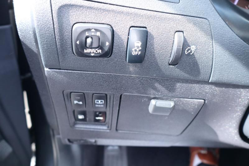 Lexus ES 350 Sedan 2011