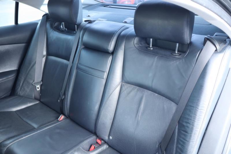 Lexus ES 350 Sedan 2011