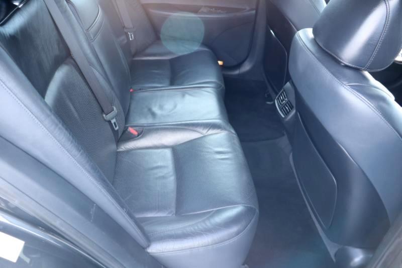 Lexus ES 350 Sedan 2011