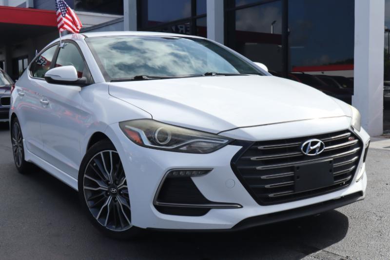 Hyundai Elantra 6AT 2017