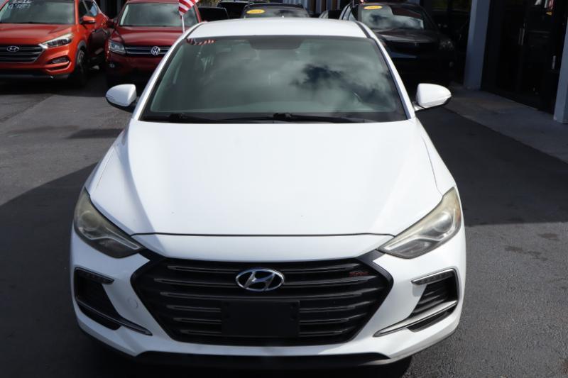 Hyundai Elantra 6AT 2017