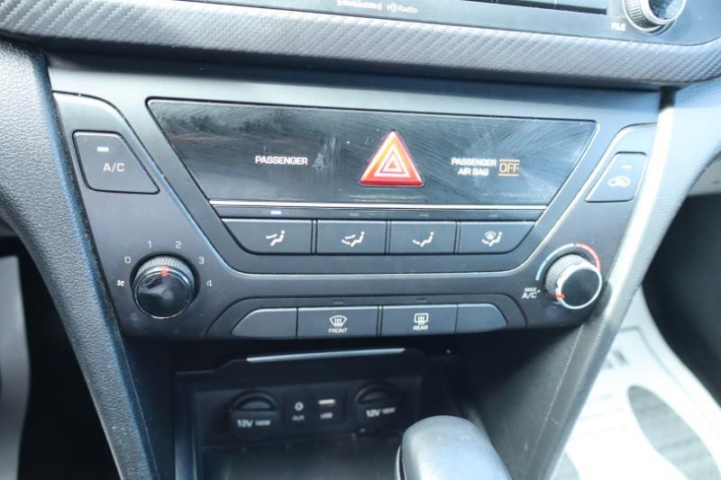 Hyundai Elantra 6AT 2017