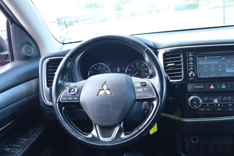 Mitsubishi Outlander ES 2WD 2017