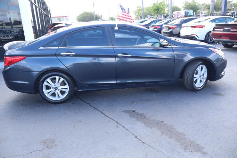Hyundai Sonata Limited Auto 2012