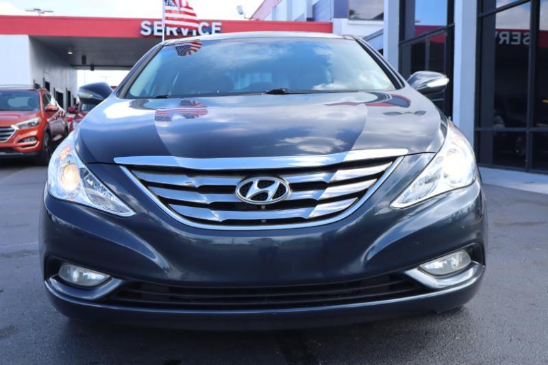 Hyundai Sonata Limited Auto 2012