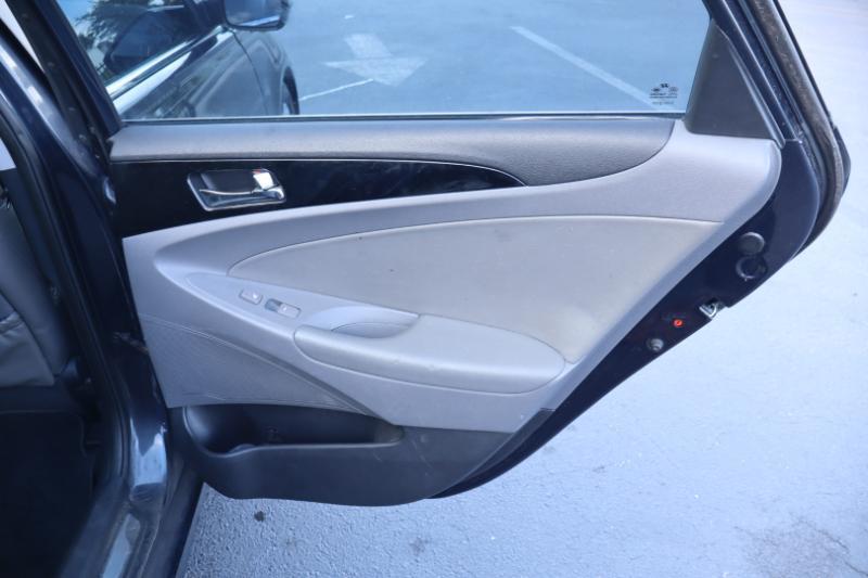 Hyundai Sonata Limited Auto 2012