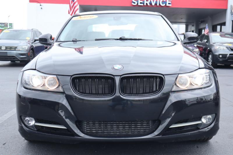 BMW 3-Series 335i 2009