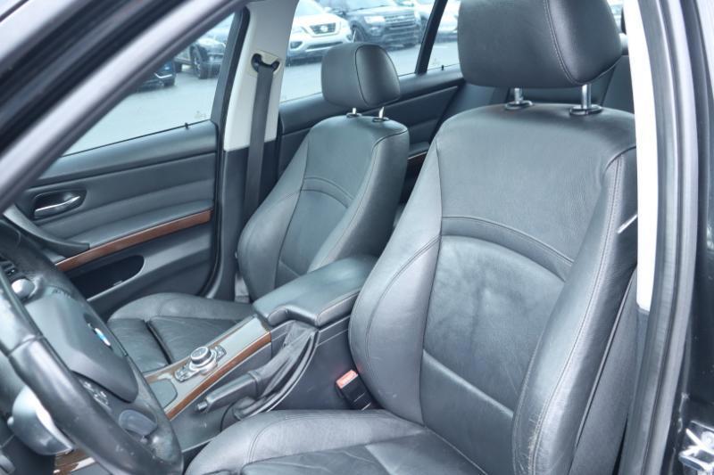 BMW 3-Series 335i 2009