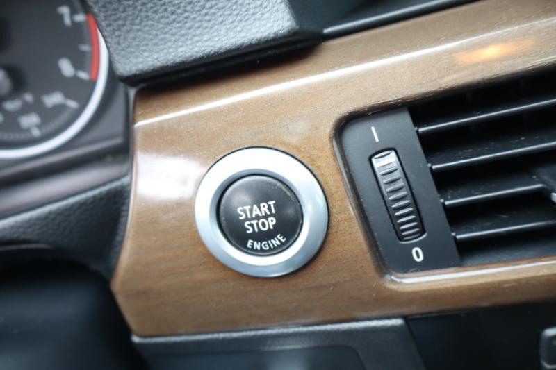 BMW 3-Series 335i 2009