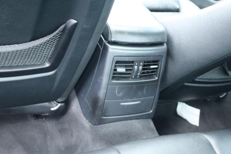 BMW 3-Series 335i 2009