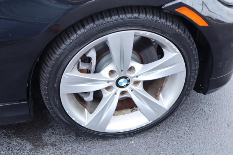 BMW 3-Series 335i 2009