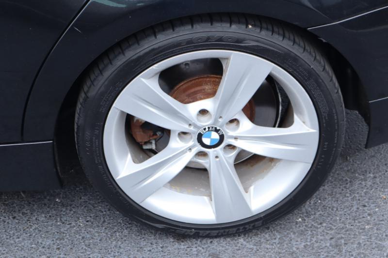 BMW 3-Series 335i 2009