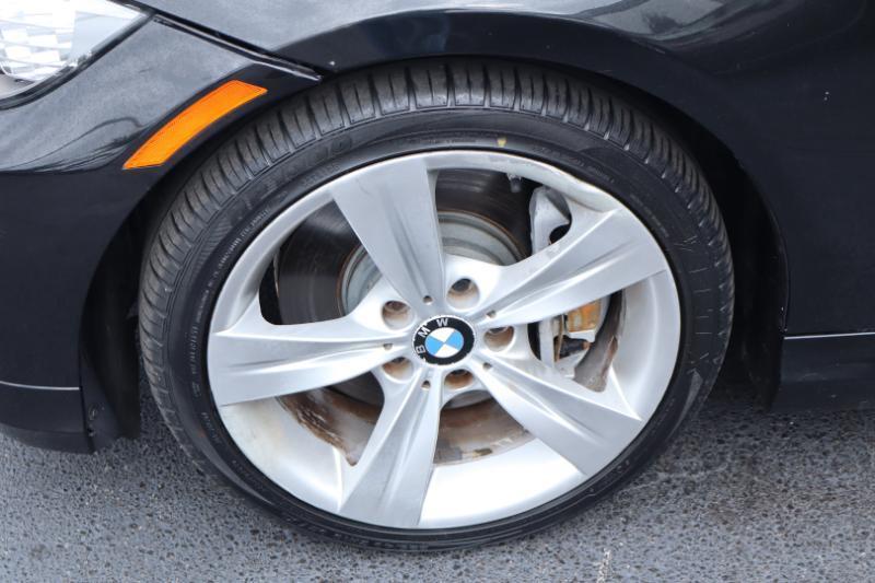 BMW 3-Series 335i 2009