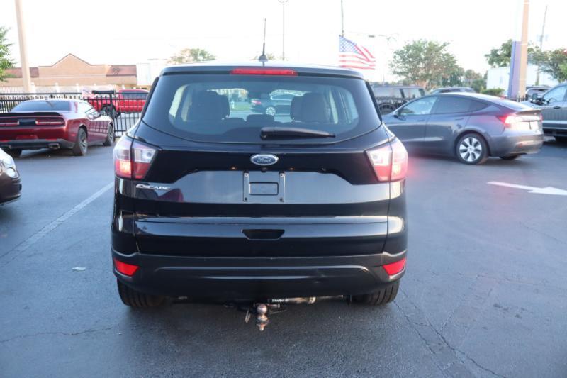 Ford Escape S FWD 2018