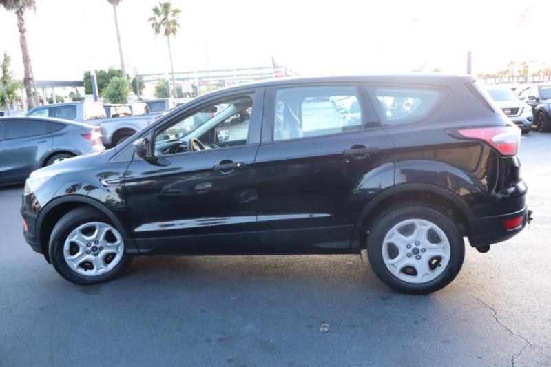 Ford Escape S FWD 2018