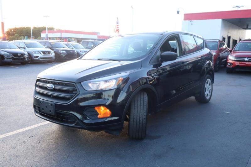 Ford Escape S FWD 2018
