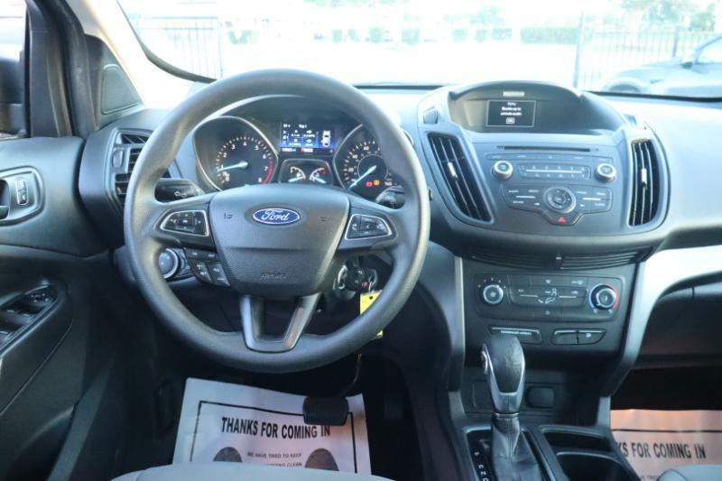 Ford Escape S FWD 2018