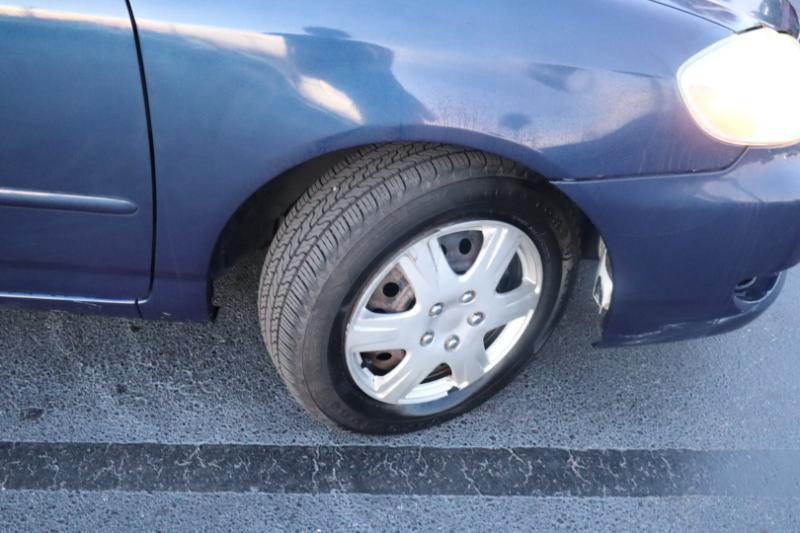 Toyota Corolla CE 2005