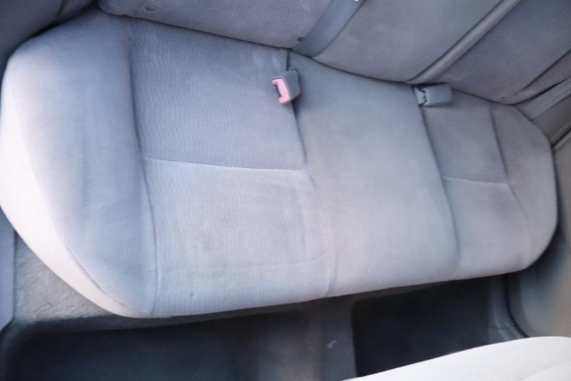 Toyota Corolla CE 2005
