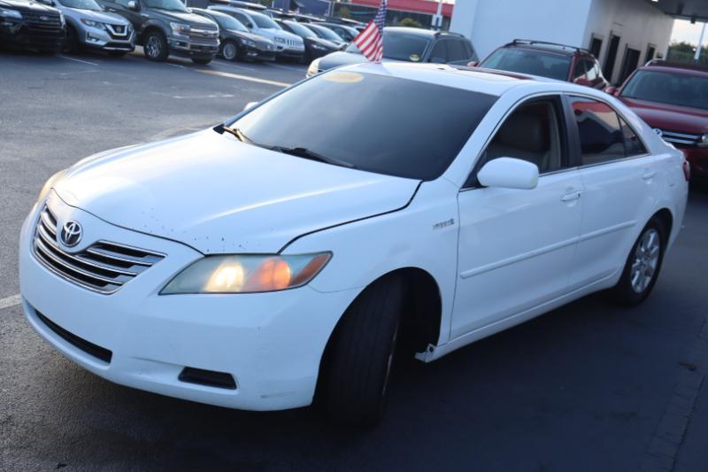 Toyota Camry Hybrid Sedan 2009
