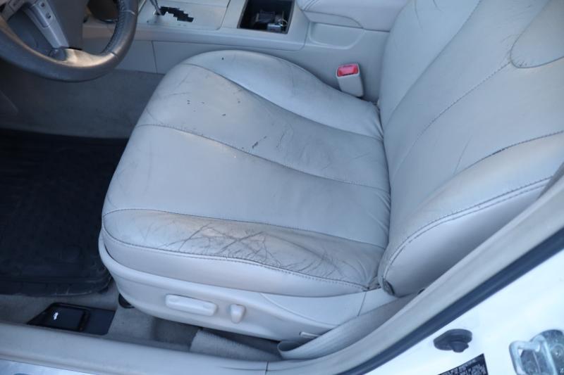 Toyota Camry Hybrid Sedan 2009