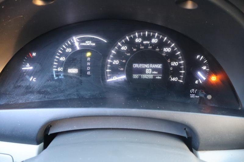 Toyota Camry Hybrid Sedan 2009
